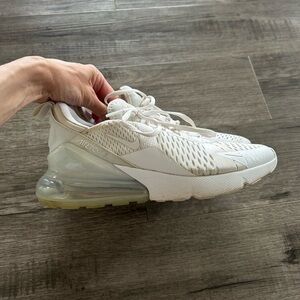 Nike Women's Nike Air Max 270 Sneakers 7